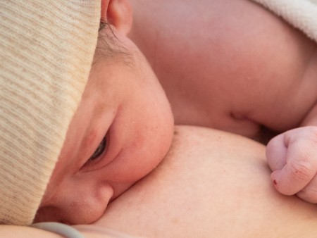 Stirling researchers to study how babies use sense of smell to successfully breastfeed