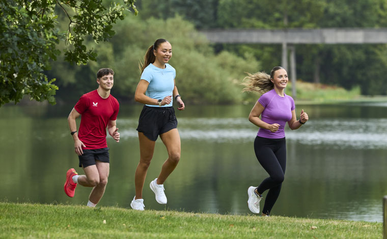 people running on campus